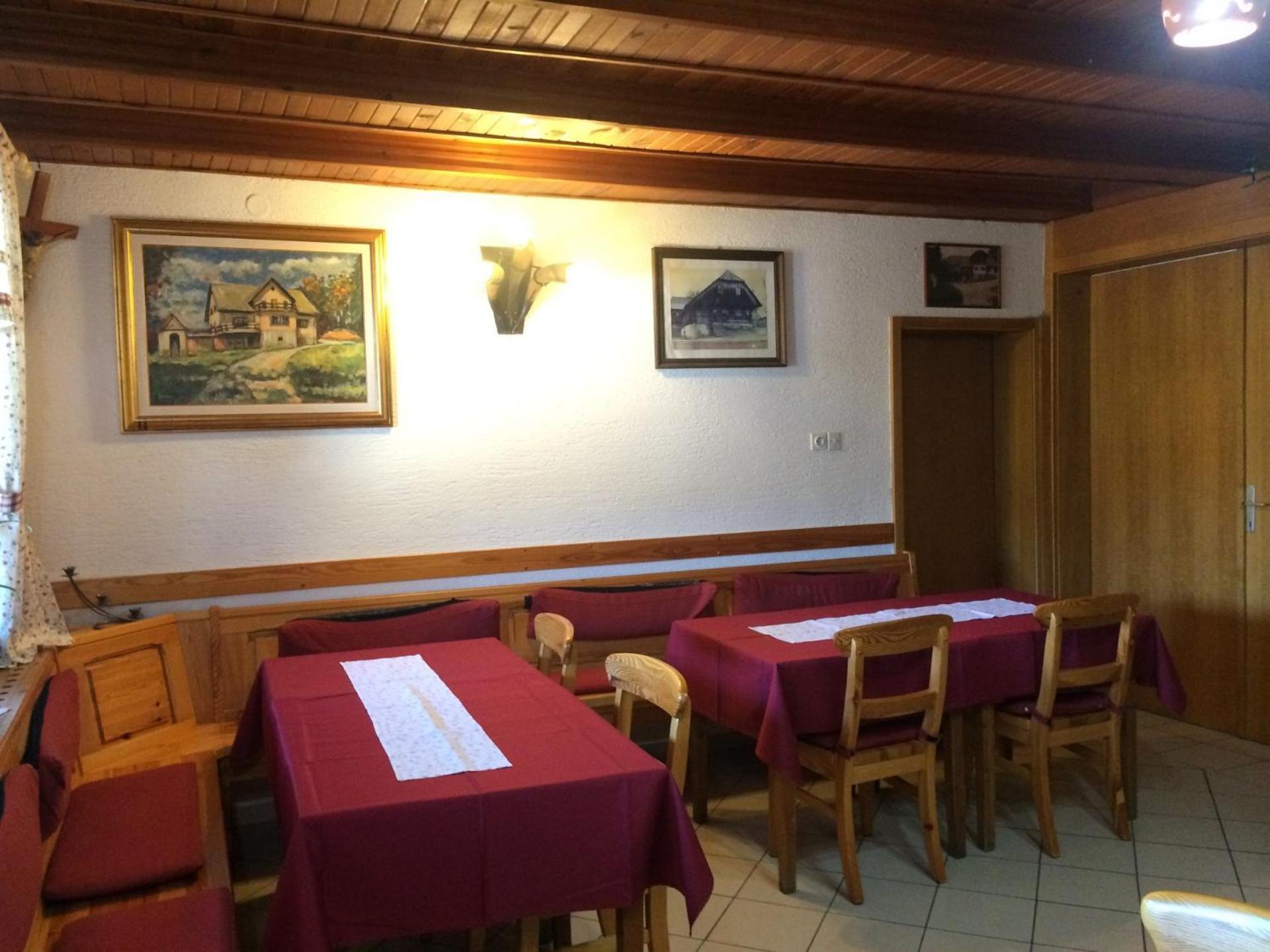 Готель Tourist Farm Pacnik Resnik Екстер'єр фото